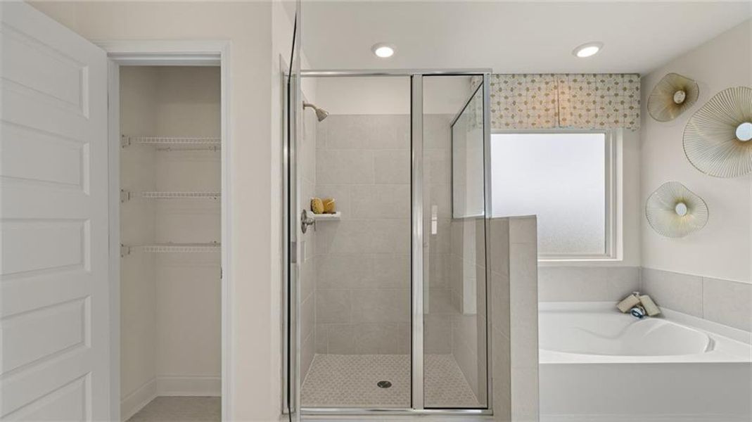 Furnished interior view inside a new home in Heritage Pointe, Senoia (Image 23).