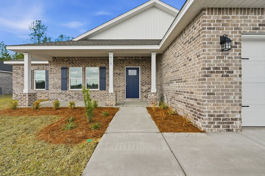 Exterior details and patio area of a home in Southern Charm, Crestview (Image 3).