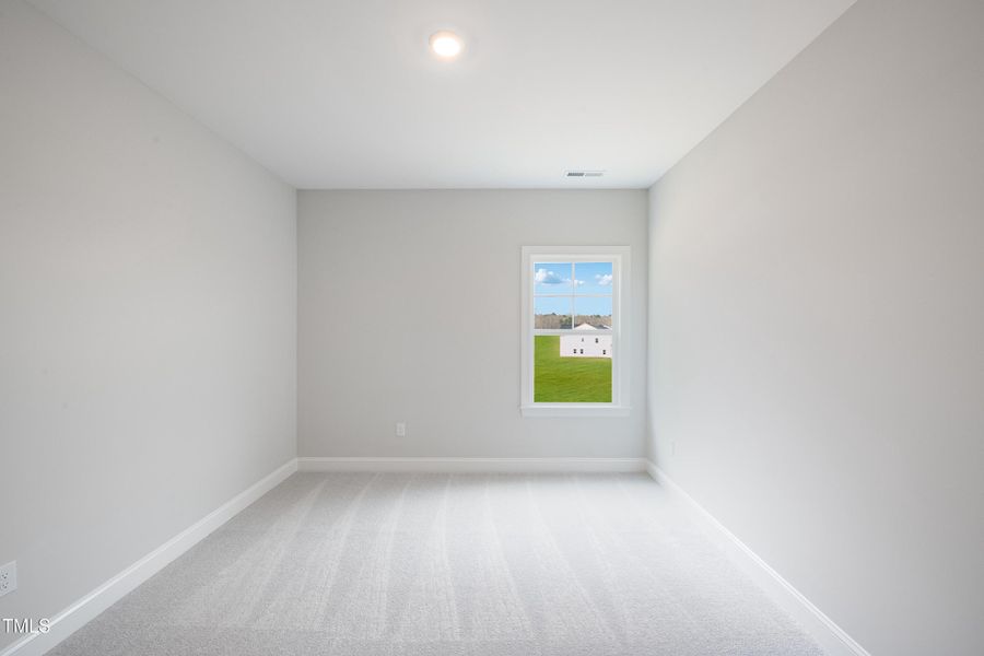 SUN_Annandale_Pic_Tyler_24