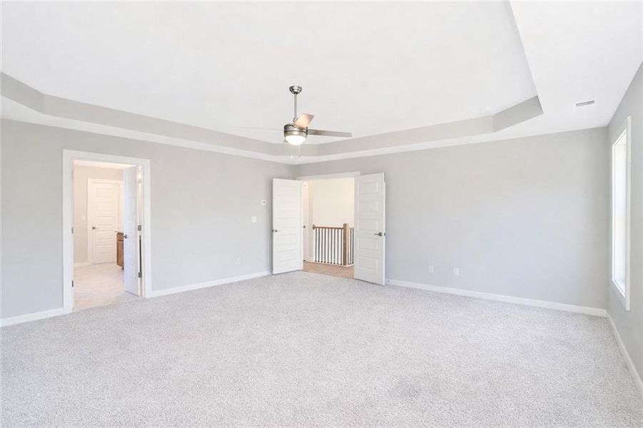 Spacious, unfurnished interior of a new home in The Manor at Gainesville Township, Gainesville (Image 8).