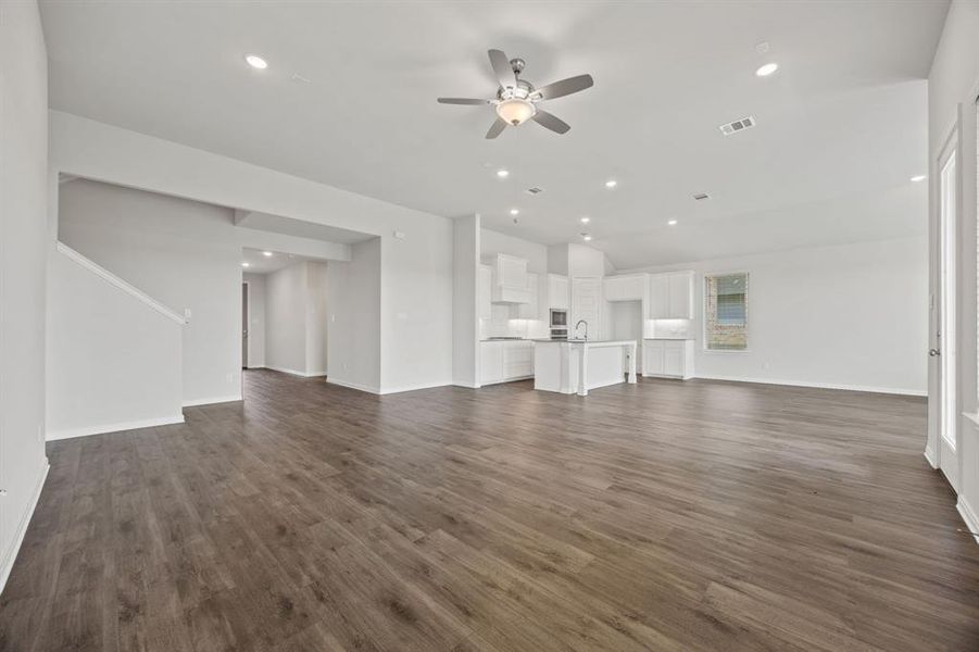 7-web-or-mls-609-bonnie-rose-ln