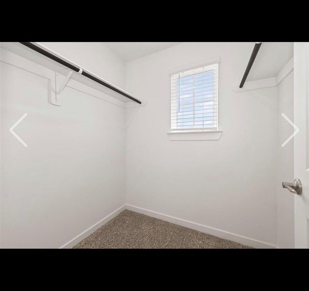 Spacious, unfurnished interior of a new home in Harvest Green, Richmond (Image 30).