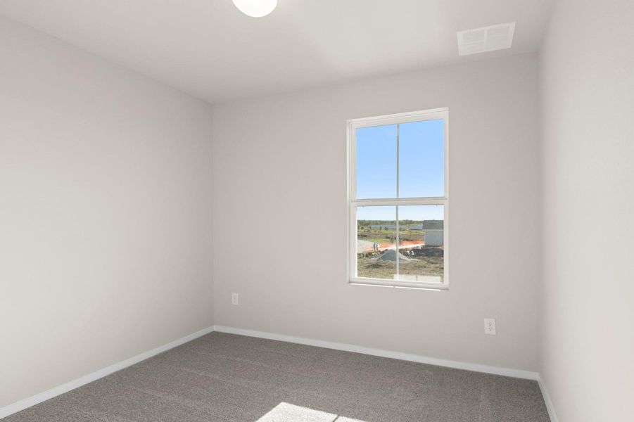 Spacious, unfurnished interior of a new home in Harvest Ridge, Elgin (Image 22).
