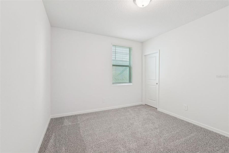 Spacious, unfurnished interior of a new home in Crosswinds - Signature Series, Haines City (Image 26).