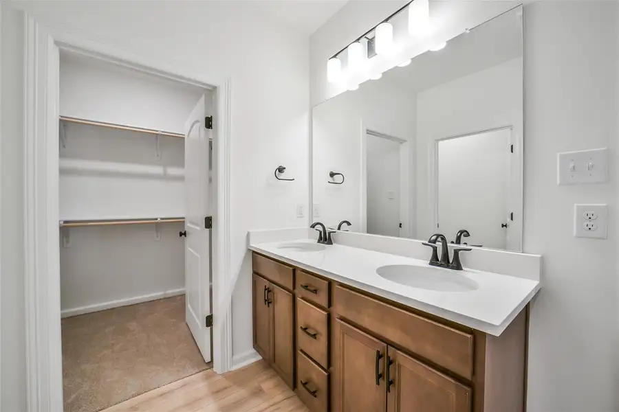 Furnished interior view inside a new home in Mostyn Springs, Magnolia (Image 6). Furnished interior view inside a new home in Mostyn Springs, Magnolia (Image 6).