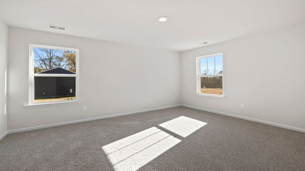 Spacious, unfurnished interior of a new home in Cloverdale Hills, Piedmont (Image 28). Spacious, unfurnished interior of a new home in Cloverdale Hills, Piedmont (Image 28).