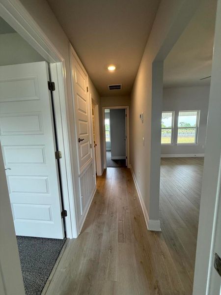 Spacious, unfurnished interior of a new home in Ashton View, Crestview (Image 13). Spacious, unfurnished interior of a new home in Ashton View, Crestview (Image 13).