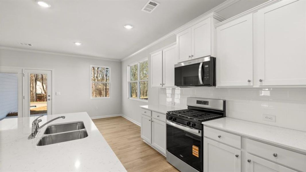 Furnished interior view inside a new home in Braselton Village, Braselton (Image 5). Furnished interior view inside a new home in Braselton Village, Braselton (Image 5).