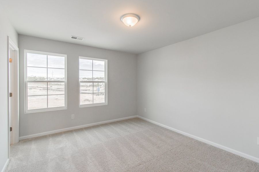 Spacious, unfurnished interior of a new home in Haynes Park, Columbia (Image 17).
