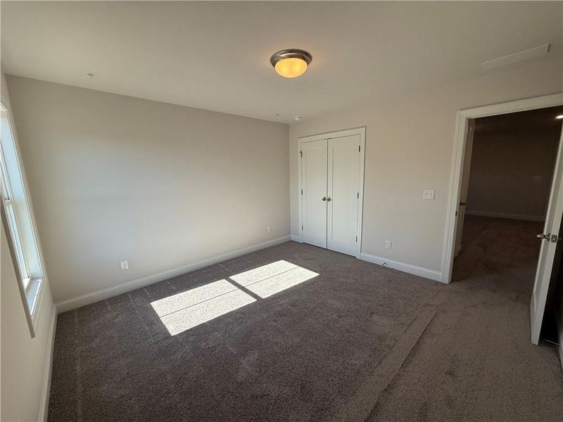 Spacious, unfurnished interior of a new home in , Marietta (Image 42).