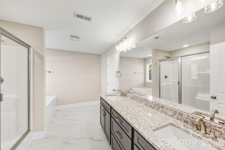 Furnished interior view inside a new home in , Stanfield (Image 11).