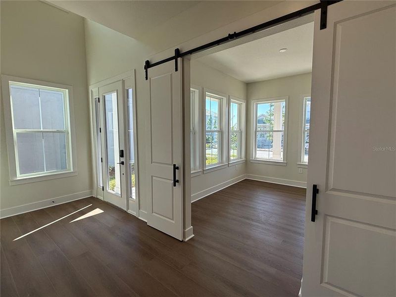 Spacious, unfurnished interior of a new home in Laureate Park, Orlando (Image 21). Spacious, unfurnished interior of a new home in Laureate Park, Orlando (Image 21).