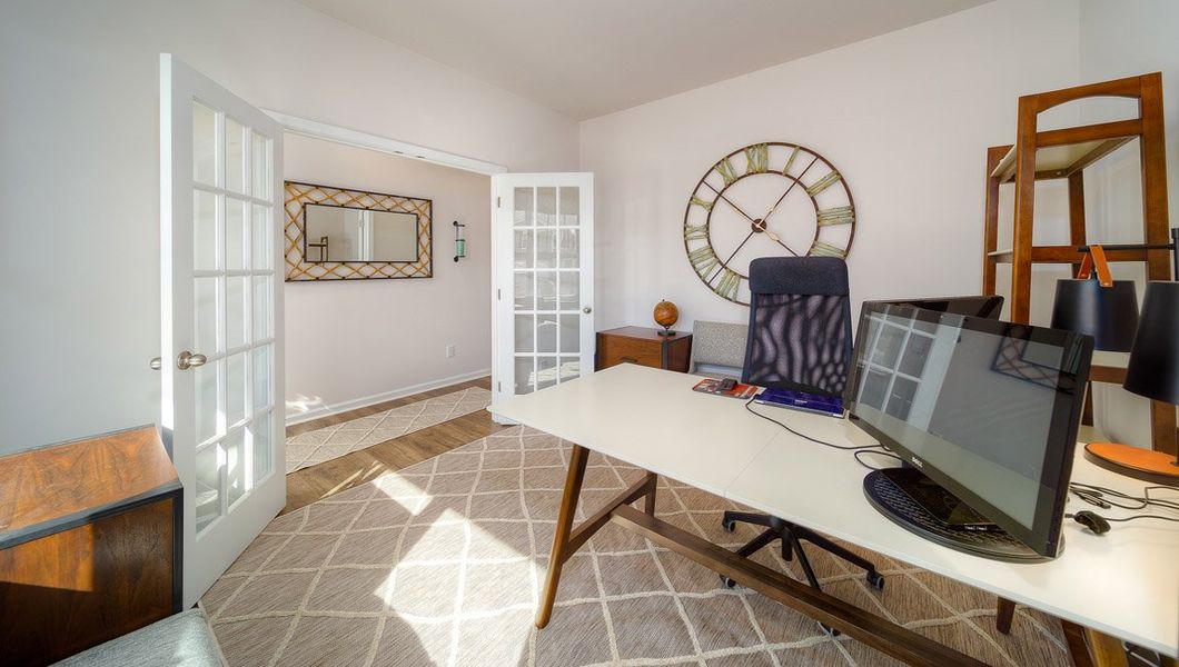 Furnished interior view inside a new home in Valleywood Farms, Waynesville (Image 32).