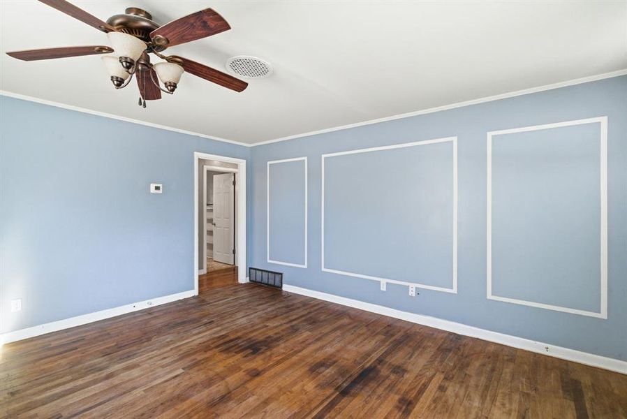 Spacious, unfurnished interior of a new home in , Weatherford (Image 13).