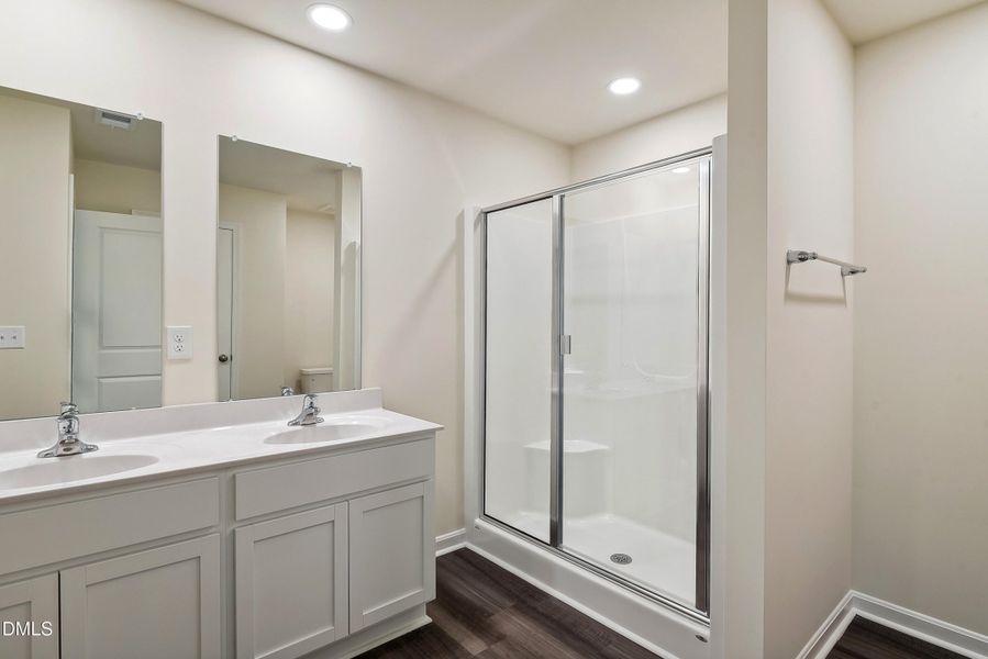 Triumph - primary bath