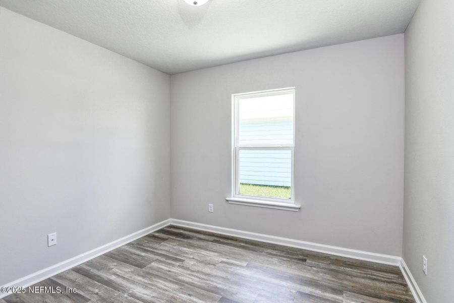 Spacious, unfurnished interior of a new home in , Palatka (Image 16).