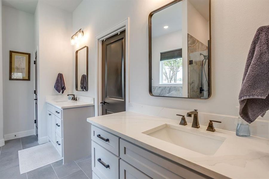 Furnished interior view inside a new home in , Nemo (Image 27).