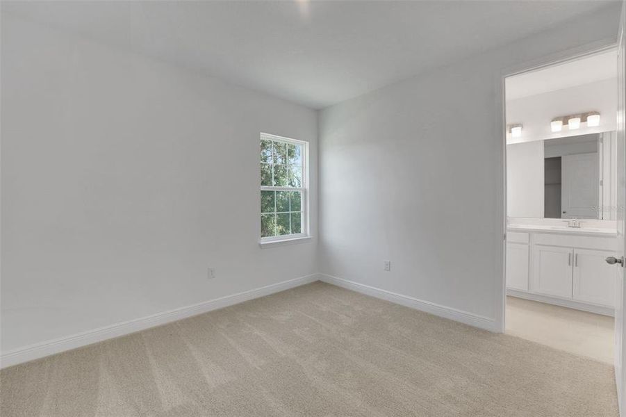 Spacious, unfurnished interior of a new home in Avalon Woods, Winter Garden (Image 17). Spacious, unfurnished interior of a new home in Avalon Woods, Winter Garden (Image 17).