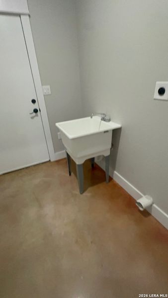 Image 21 of a home in .