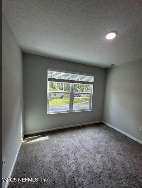 Spacious, unfurnished interior of a new home in , Jacksonville (Image 21).