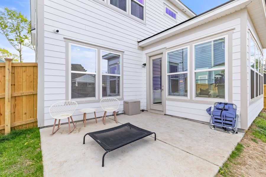 Exterior details and patio area of a home in , Charleston (Image 3).