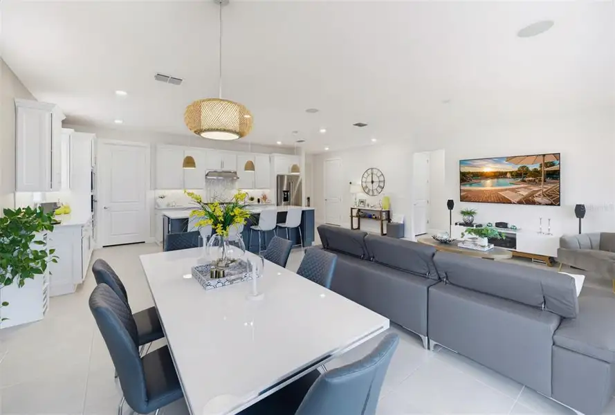 Furnished interior view inside a new home in , St. Cloud (Image 58).