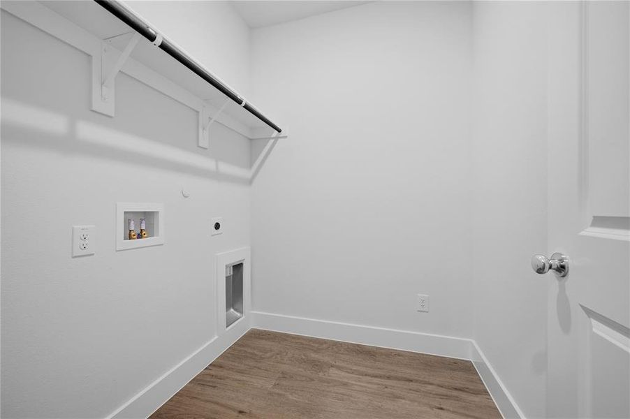 Spacious, unfurnished interior of a new home in , Forney (Image 19).