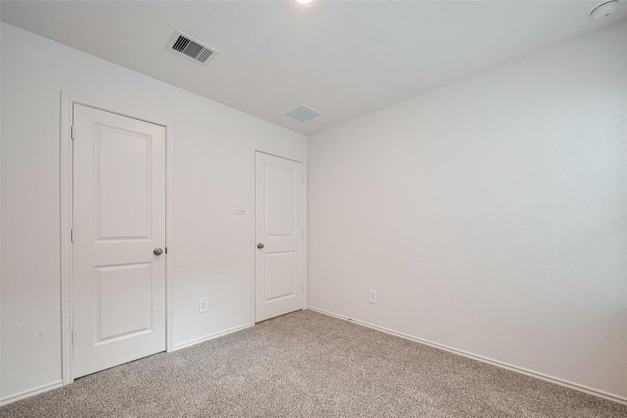 Spacious, unfurnished interior of a new home in Tamarron, Fulshear (Image 27). Spacious, unfurnished interior of a new home in Tamarron, Fulshear (Image 27).