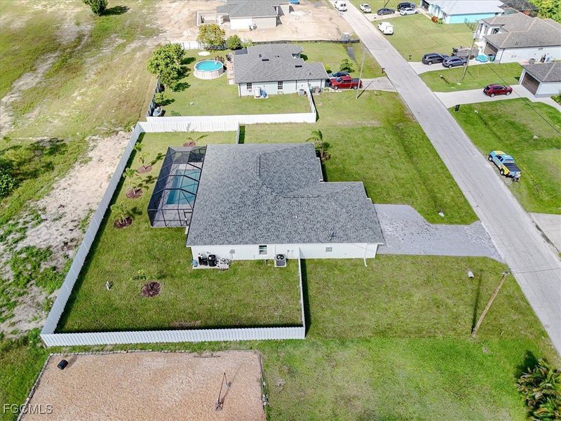 Image 39 of a home in Cape Coral.