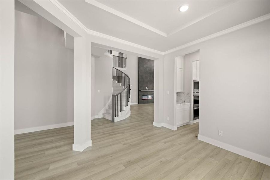 2100 Pelican- Flex Room-1