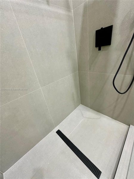 Image 54 of a home in .