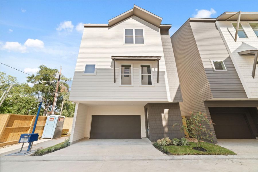 Front exterior of a new home in , Houston, TX, highlighting curb appeal (Image 2). Front exterior of a new home in , Houston, TX, highlighting curb appeal (Image 2).