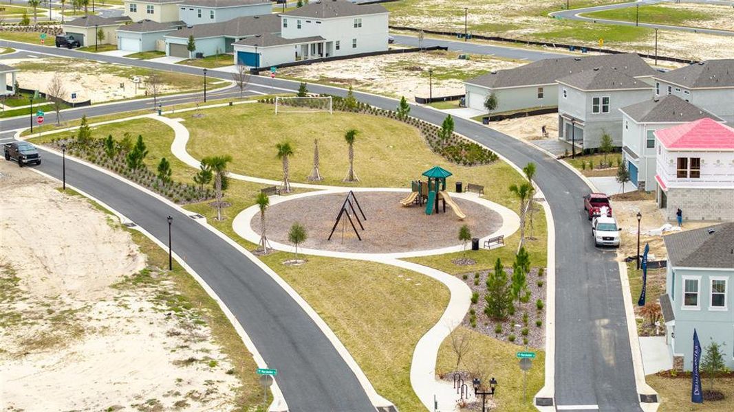 Community amenities in Crossroads at Kelly Park, Apopka (Image 40).