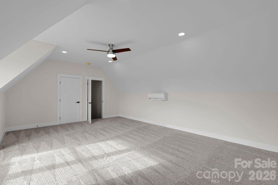 Spacious, unfurnished interior of a new home in , Salisbury (Image 28).