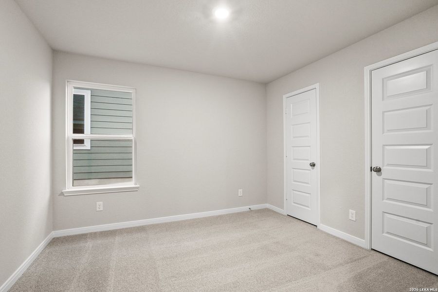 Spacious, unfurnished interior of a new home in Hickory Ridge, Elmendorf (Image 19).