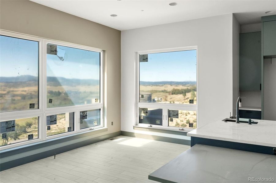 Spacious, unfurnished interior of a new home in , Castle Rock (Image 14).