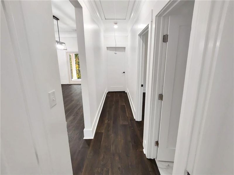 Spacious, unfurnished interior of a new home in , Gainesville (Image 13).