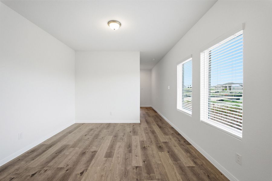 Spacious, unfurnished interior of a new home in Westridge, McKinney (Image 14). Spacious, unfurnished interior of a new home in Westridge, McKinney (Image 14).