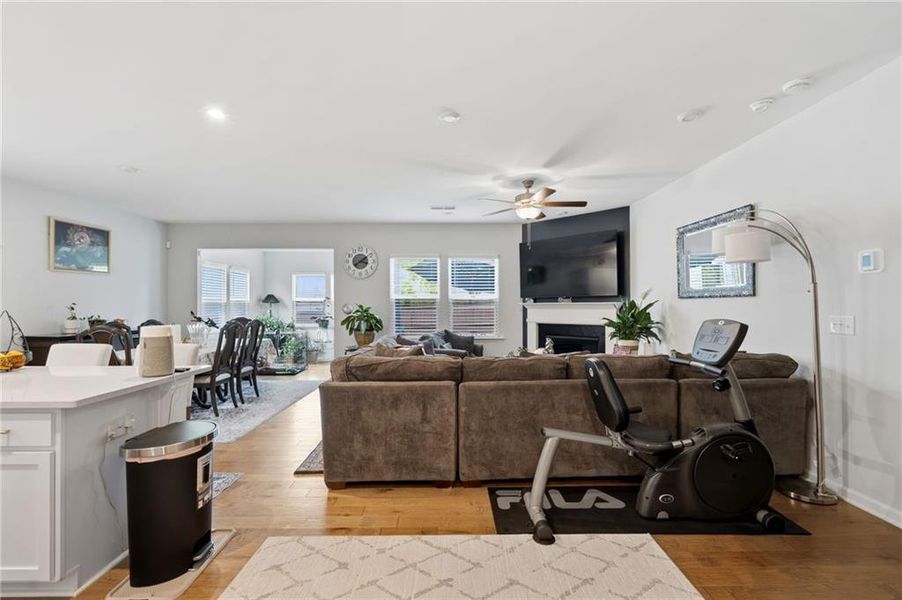 Furnished interior view inside a new home in , Grayson (Image 10).