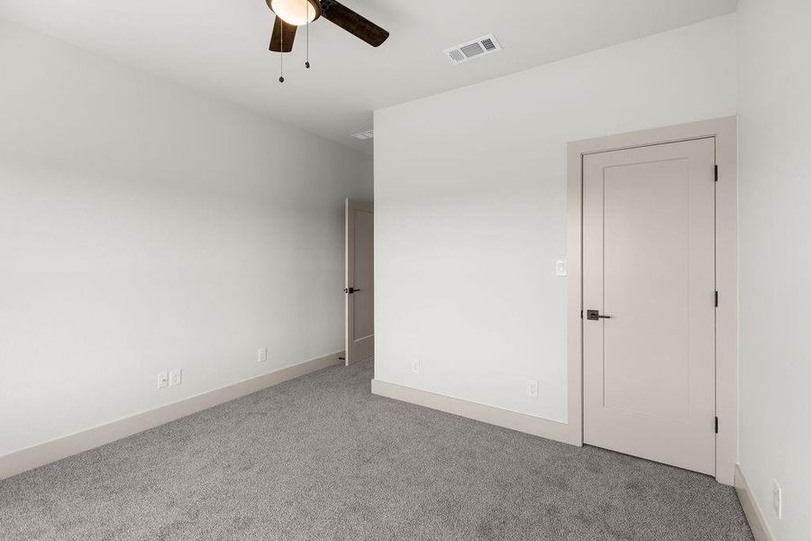 Spacious, unfurnished interior of a new home in , Whitesboro (Image 32).