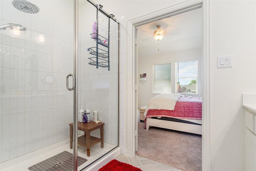 Furnished interior view inside a new home in , Garland (Image 27).