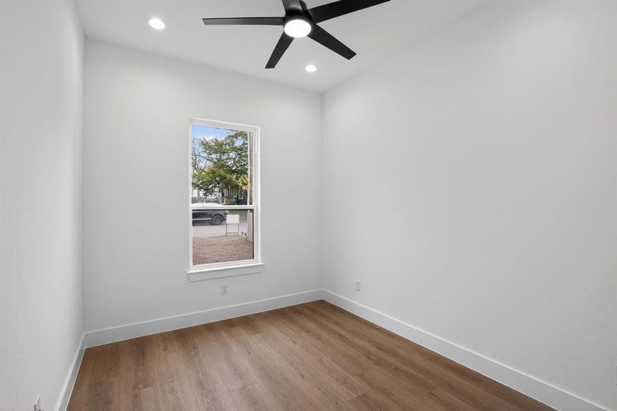 Spacious, unfurnished interior of a new home in , Dallas (Image 25). Spacious, unfurnished interior of a new home in , Dallas (Image 25).