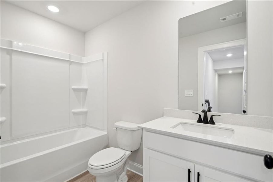 Furnished interior view inside a new home in Martin Springs - Estate Series, Lawrenceville (Image 7). Furnished interior view inside a new home in Martin Springs - Estate Series, Lawrenceville (Image 7).