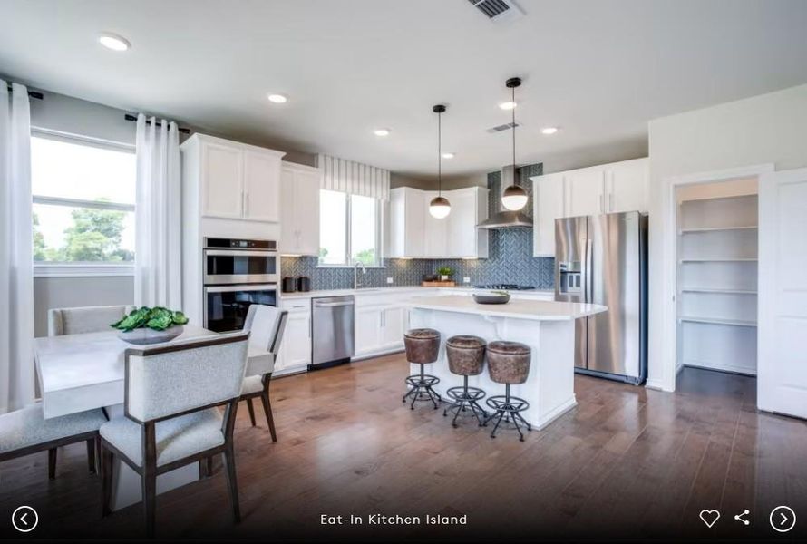 Interior photos- Photo of Pulte model home with same floor plan, not of actual home listed.