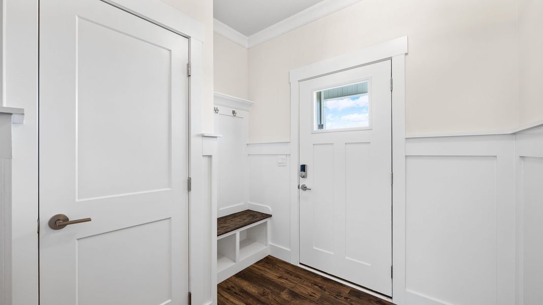 Image 27 of a home in Harbor Crest. Image 27 of a home in Harbor Crest.