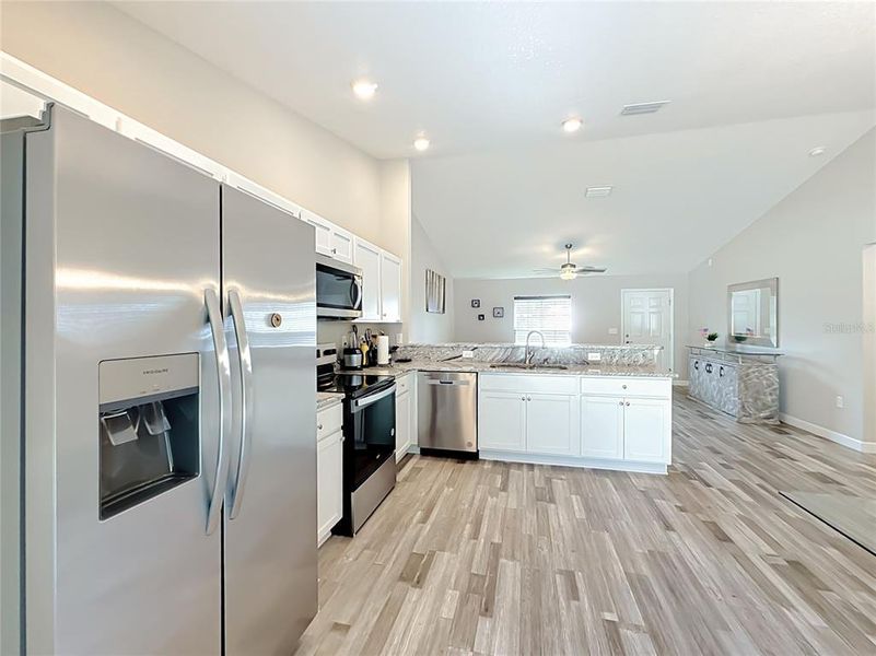 Furnished interior view inside a new home in , Ocala (Image 6).