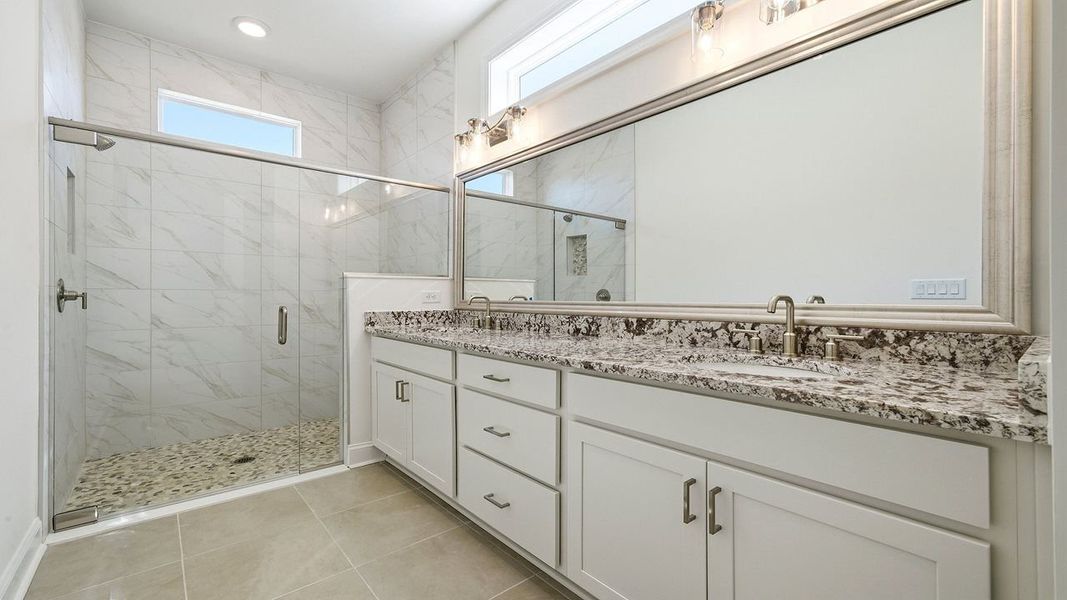 Owner's Bath Owner's Bath