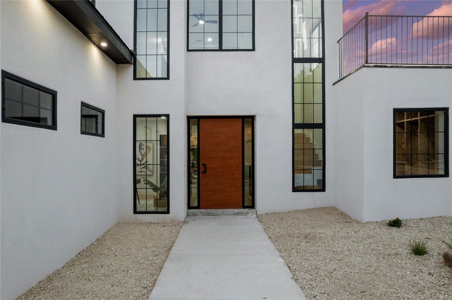 Exterior details and patio area of a home in , Lago Vista (Image 26).