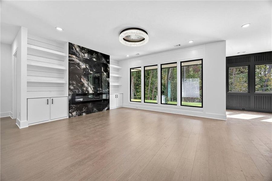 Spacious, unfurnished interior of a new home in , Auburn (Image 21).