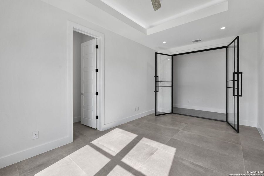 Spacious, unfurnished interior of a new home in , San Antonio (Image 19). Spacious, unfurnished interior of a new home in , San Antonio (Image 19).